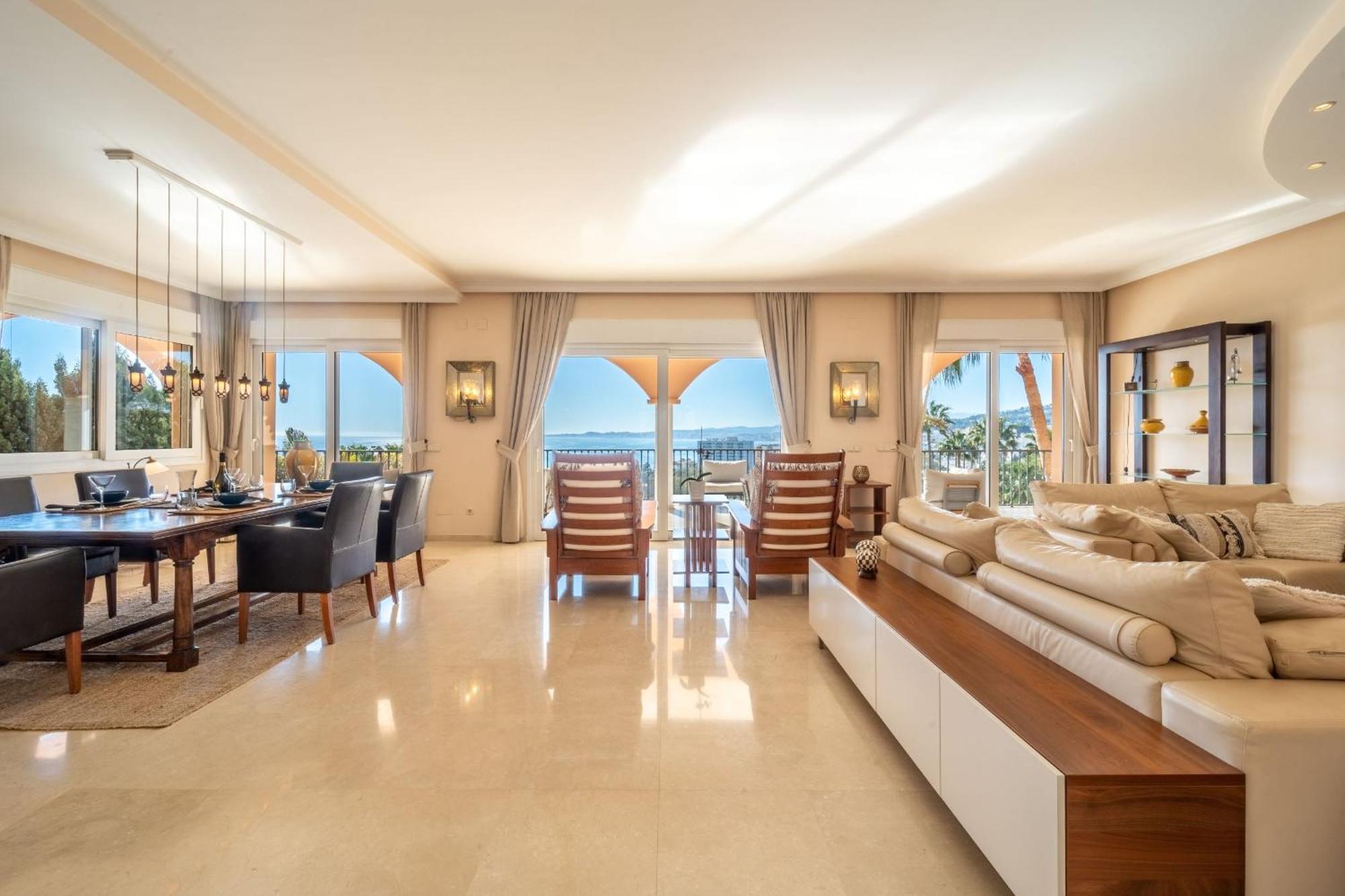 Beachside Villa With Panoramic Sea Views Benalmádena Esterno foto