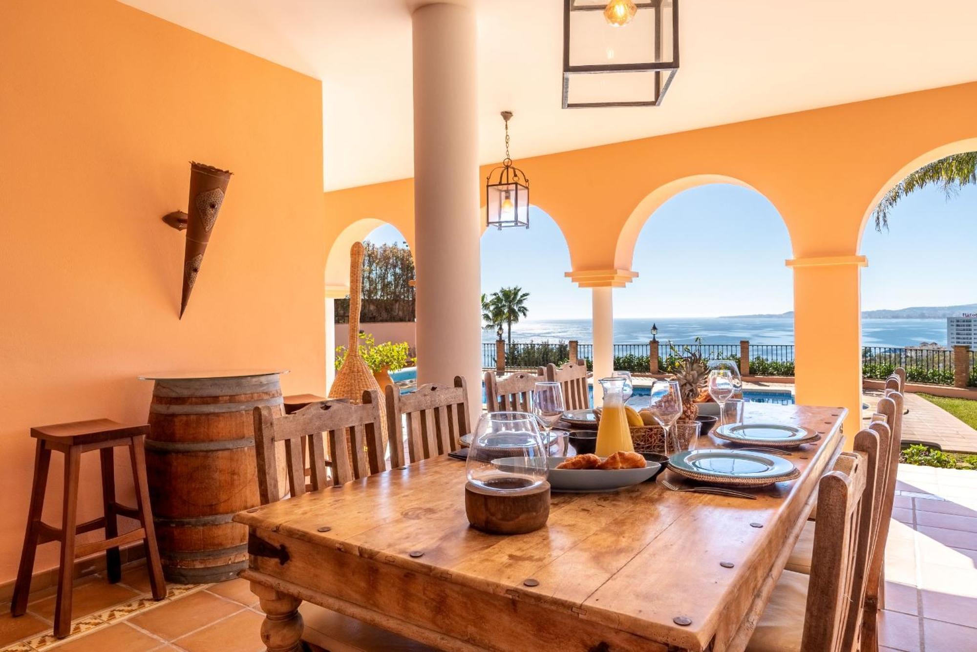 Beachside Villa With Panoramic Sea Views Benalmádena Esterno foto