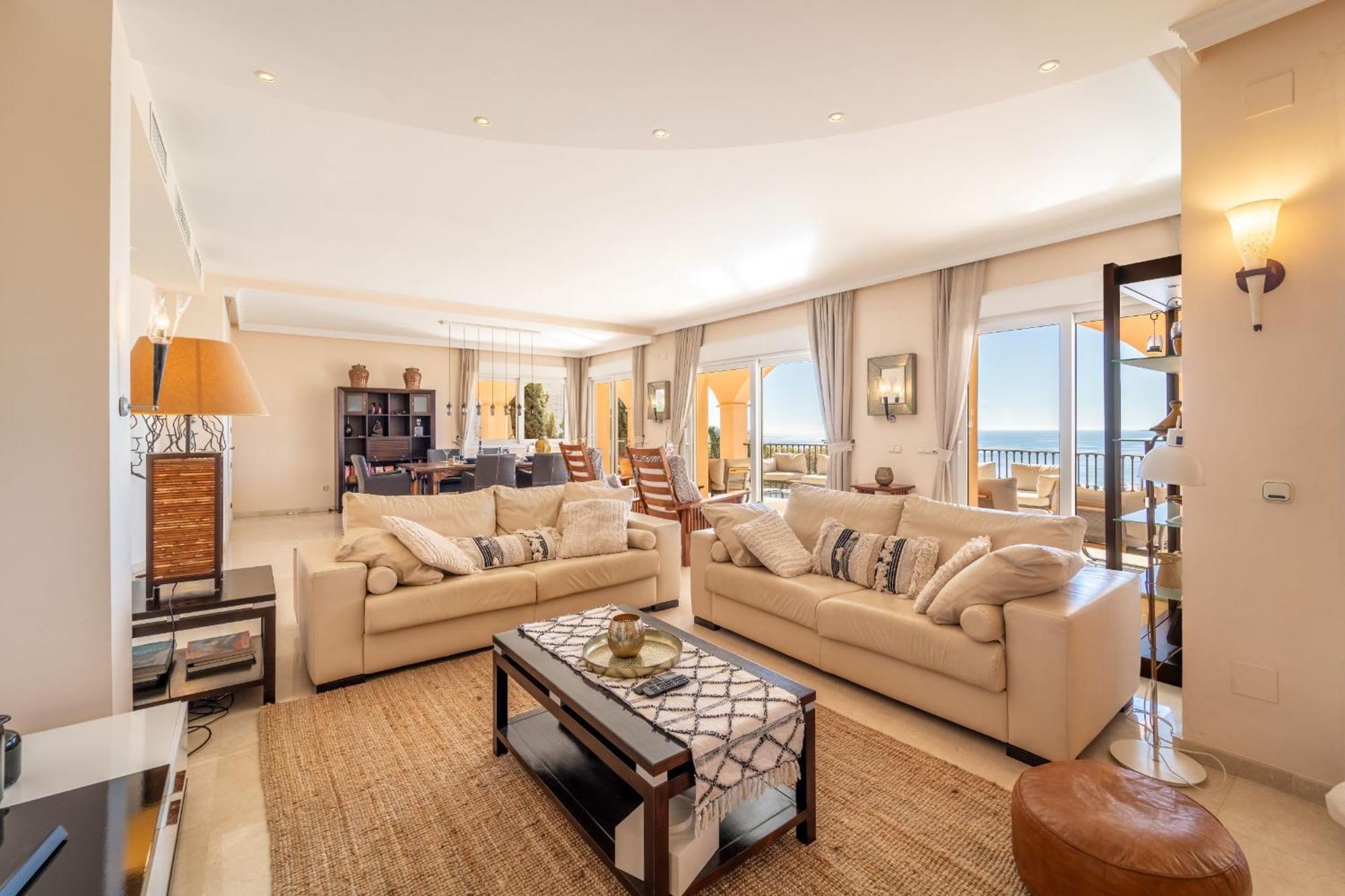 Beachside Villa With Panoramic Sea Views Benalmádena Esterno foto